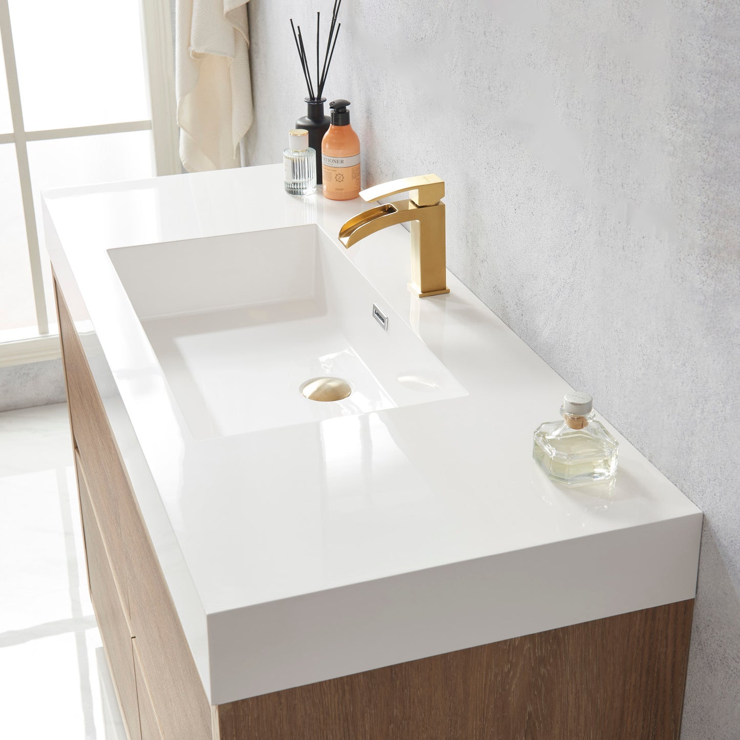 Huesca 48" Single Sink Bath Vanity in North American Oak with White Composite Integral Square Sink Top