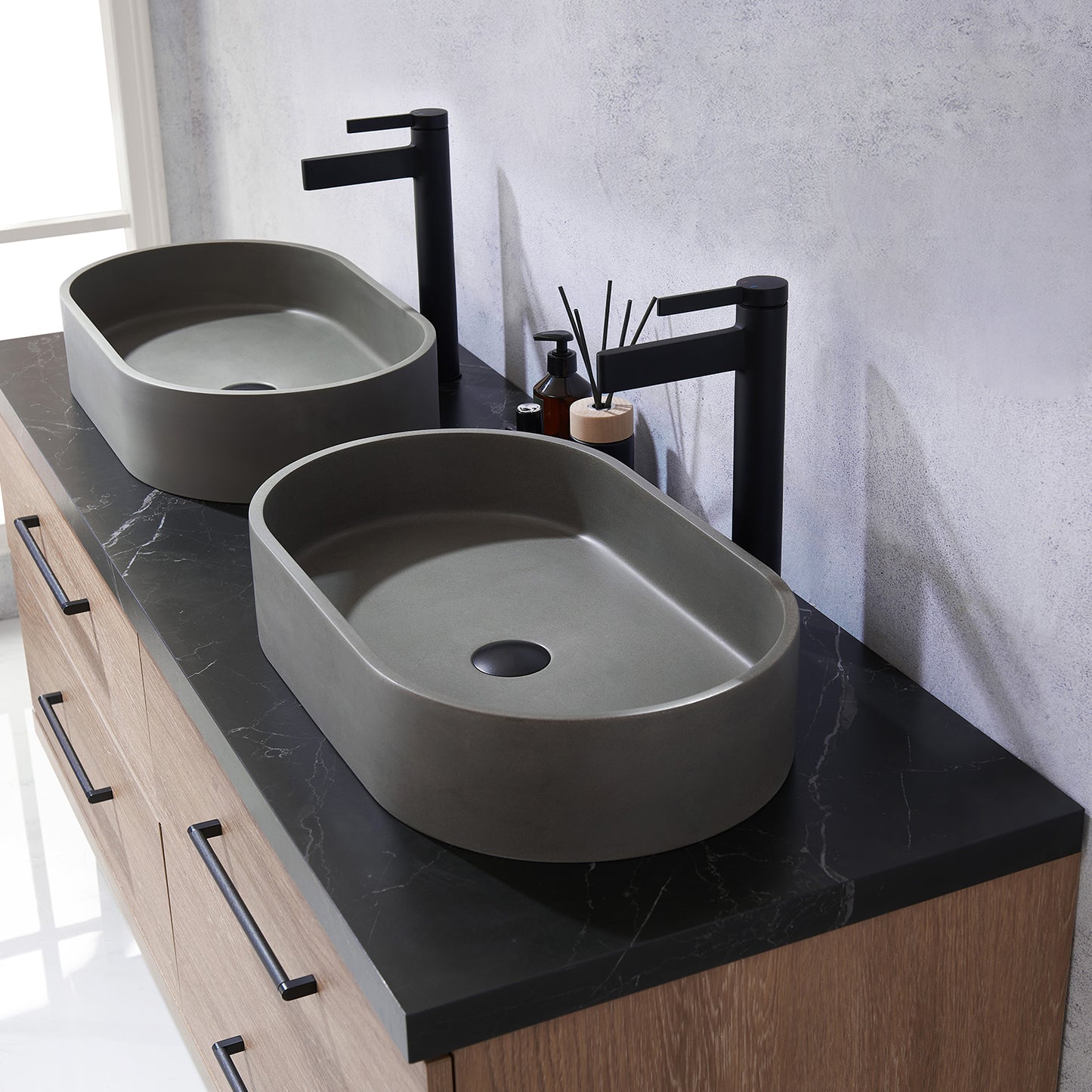 Trento 60" Double Sink Bath Vanity in North American Oak with Black Centered Stone Top with Concrete Sink