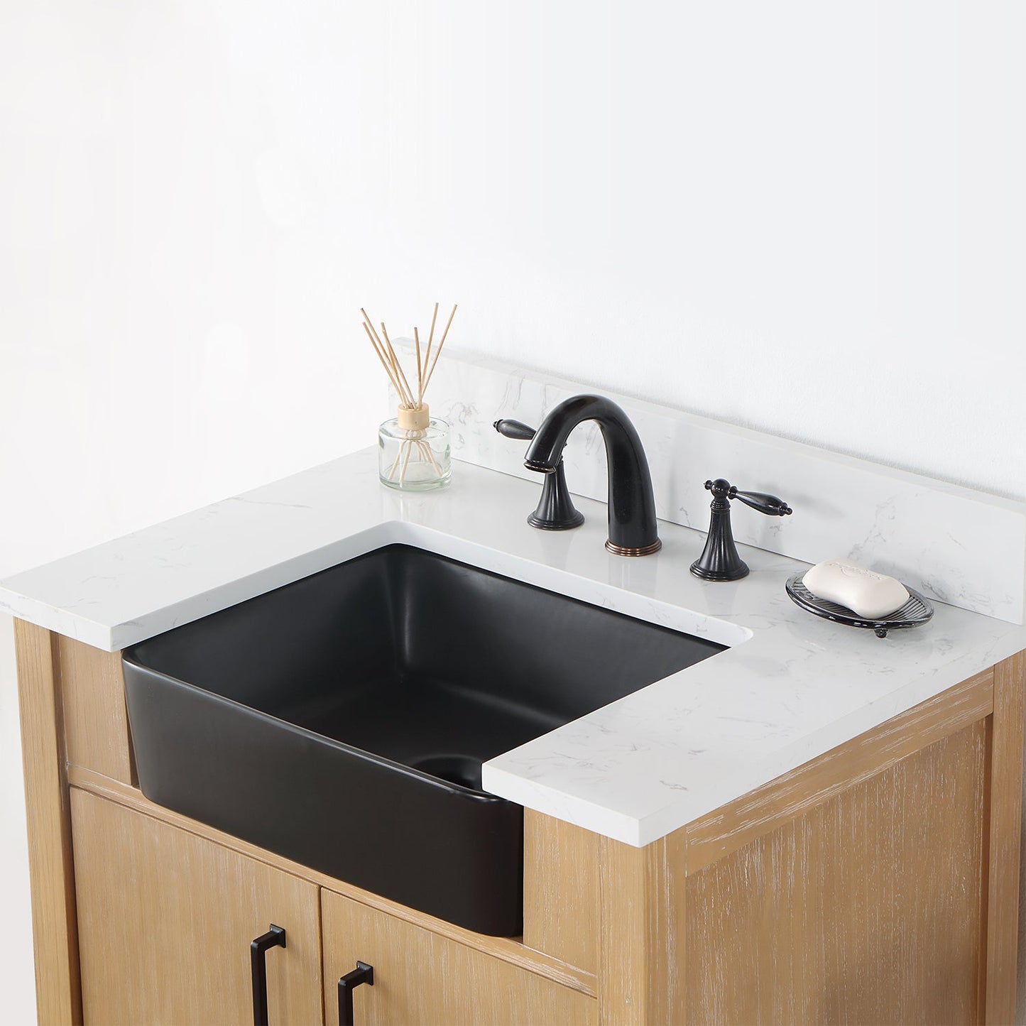 Novago 30" Single Bathroom Vanity in Weathered Pine with Carrara White Composite Stone Countertop and Farmhouse Sink without Mirror