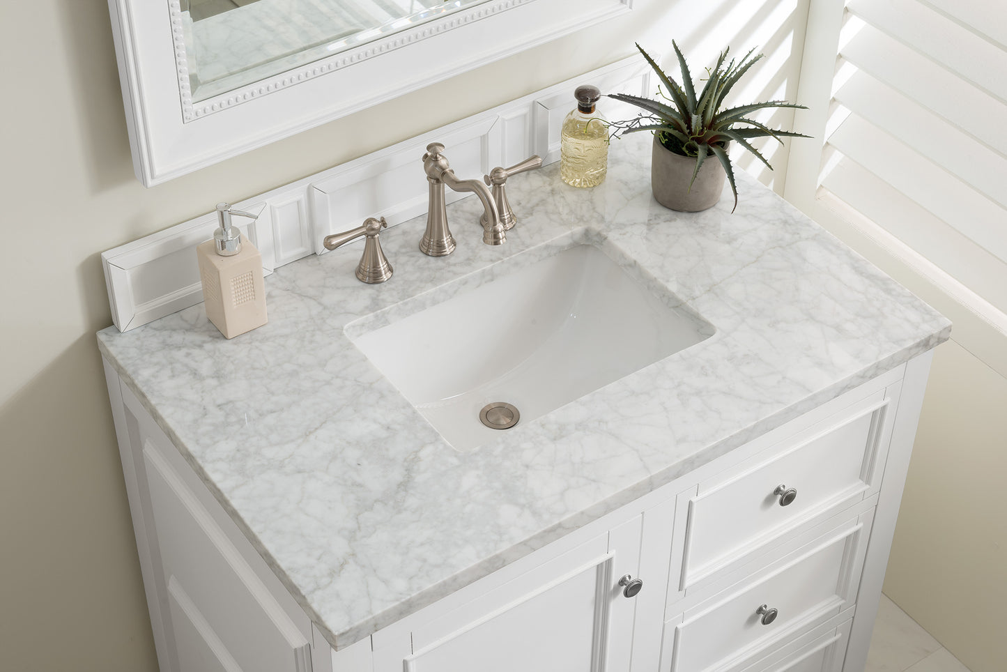 De Soto 36" Single Vanity, Bright White w/ 3 CM Carrara Marble Top