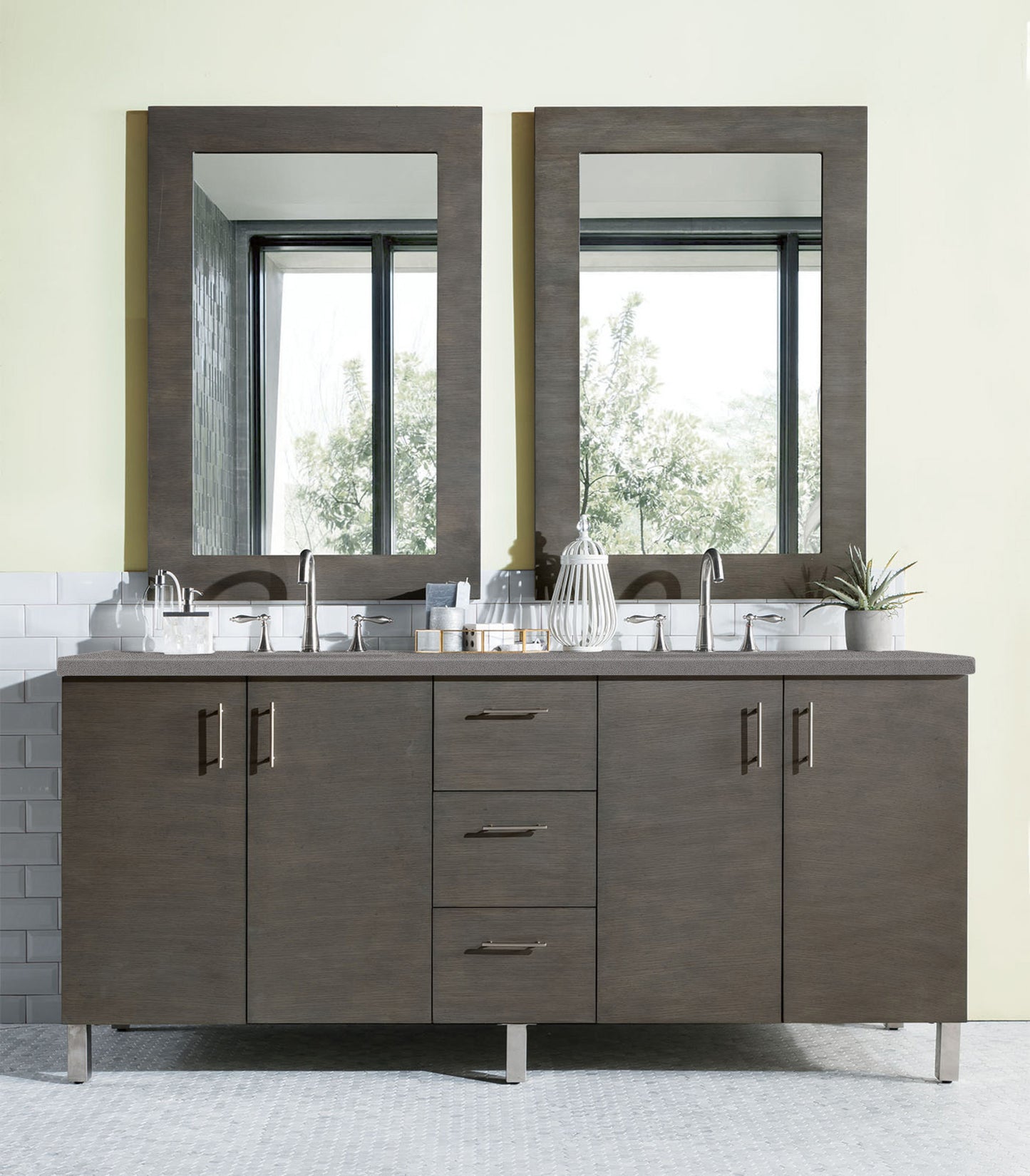 Metropolitan 72" Double Vanity, Silver Oak w/ 3 CM Grey Expo Quartz Top