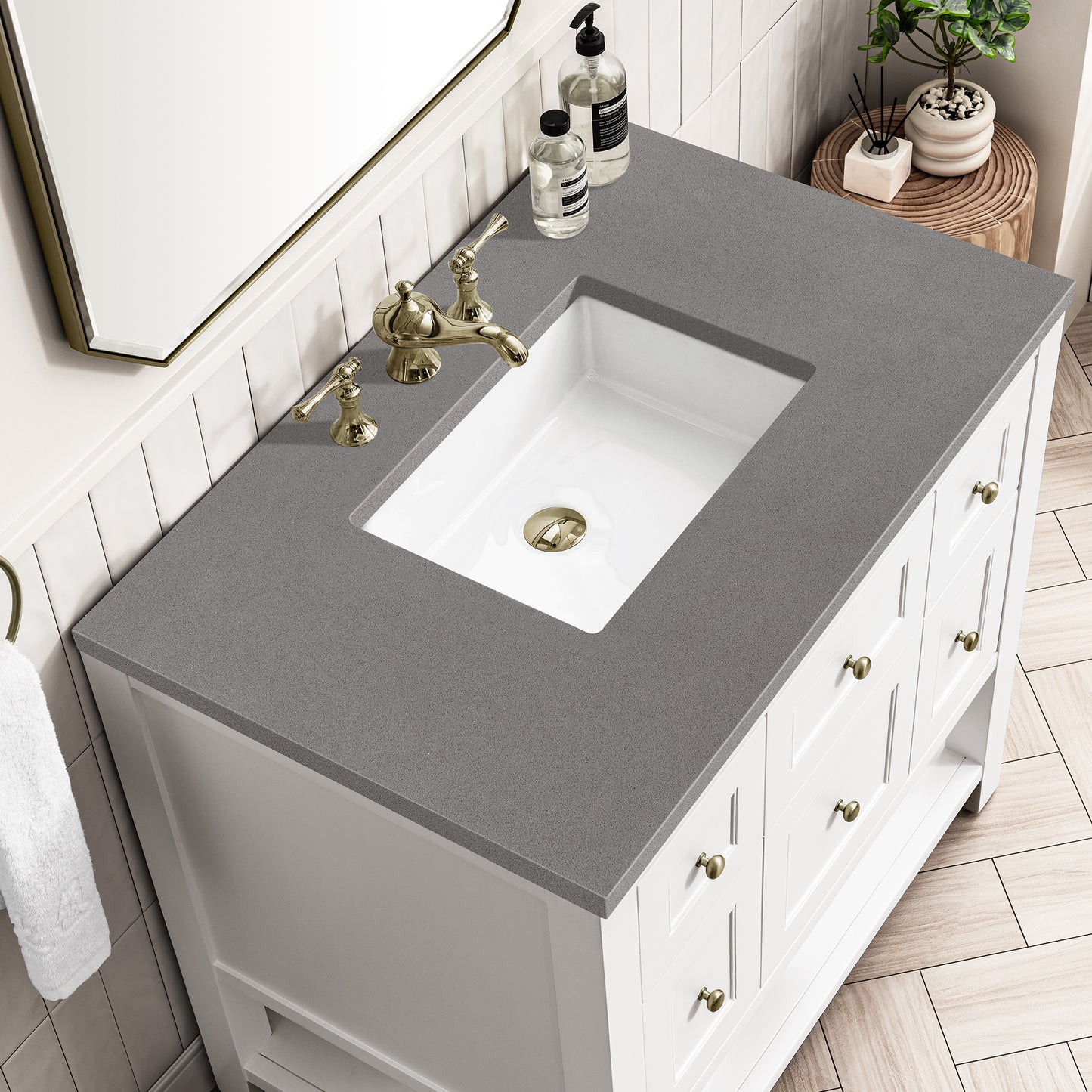 Breckenridge 36" Single Vanity, Bright White w/ 3 CM Grey Expo Top