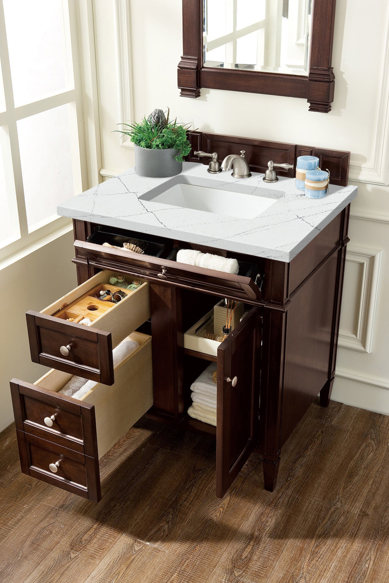 Brittany 30" Single Vanity, Burnished Mahogany, w/ 3 CM Ethereal Noctis Quartz Top