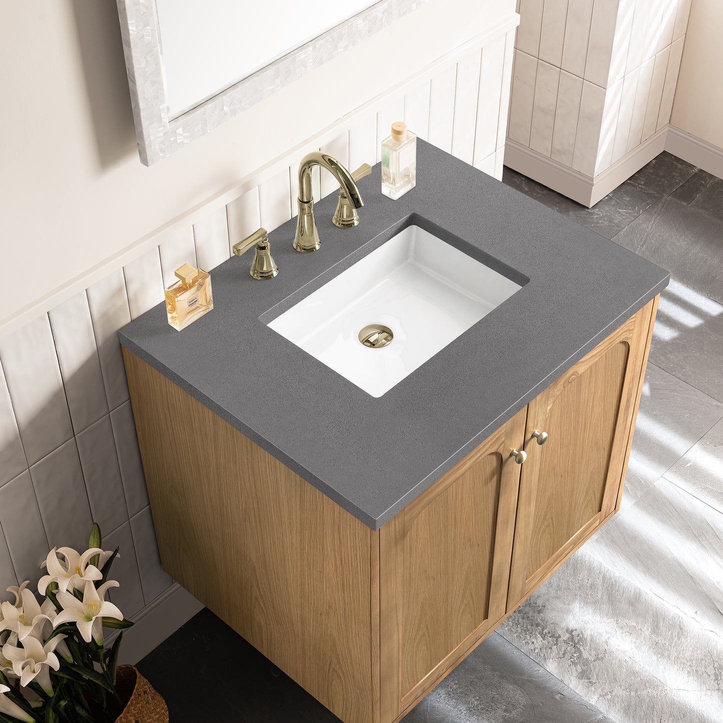 Laurent 30" Single Vanity, Light Natural Oak w/ 3 CM Grey Expo Top