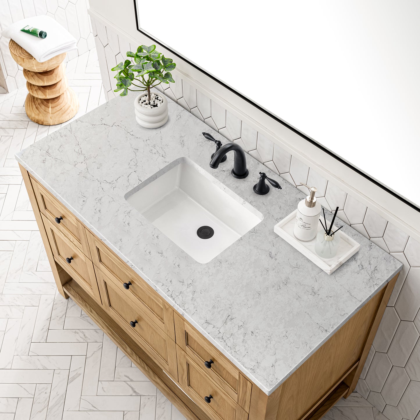 Breckenridge 48" Single Vanity, Light Natural Oak w/ 3 CM Eternal Jasmine Pearl Top