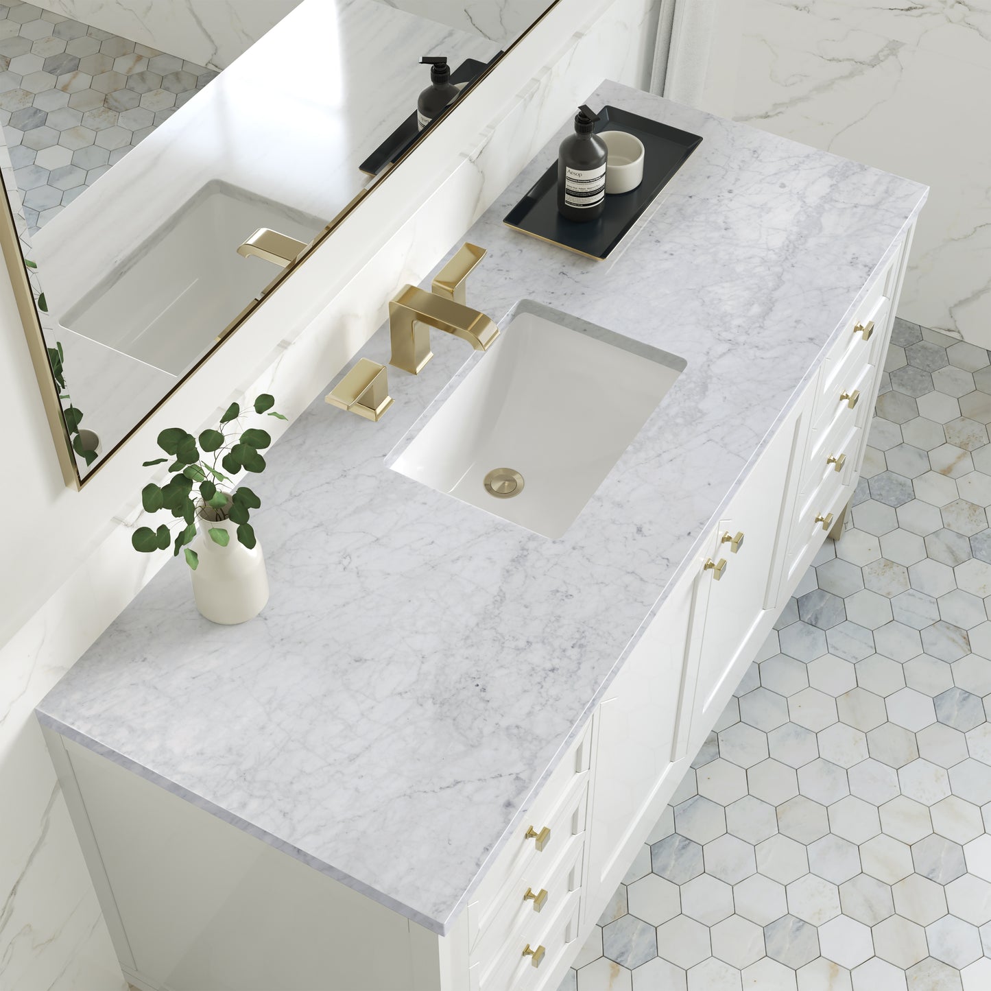 Chicago 60" Single Vanity, Glossy White w/ 3 CM Carrara Marble Top