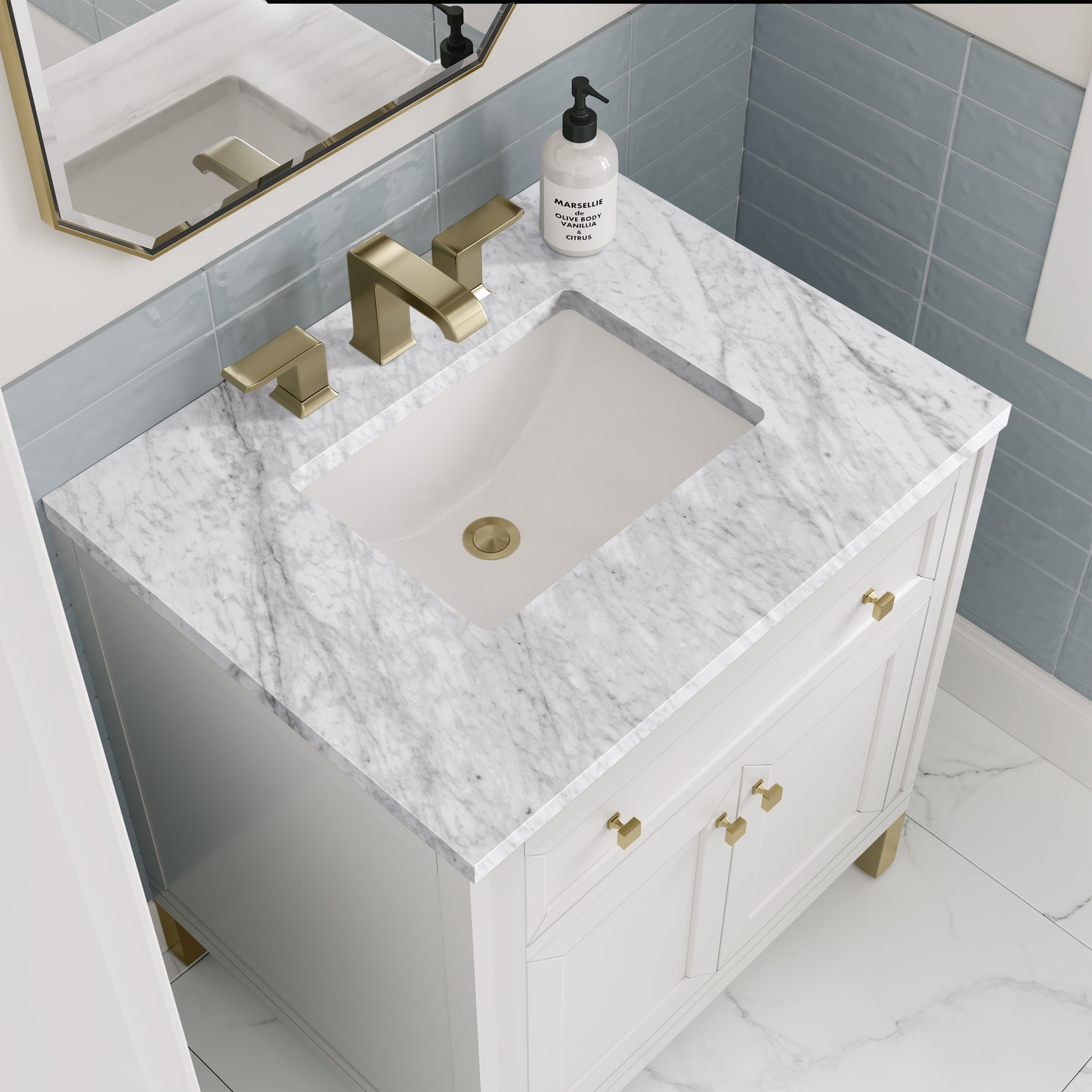 Chicago 30" Single Vanity, Glossy White w/ 3 CM Carrara Marble Top