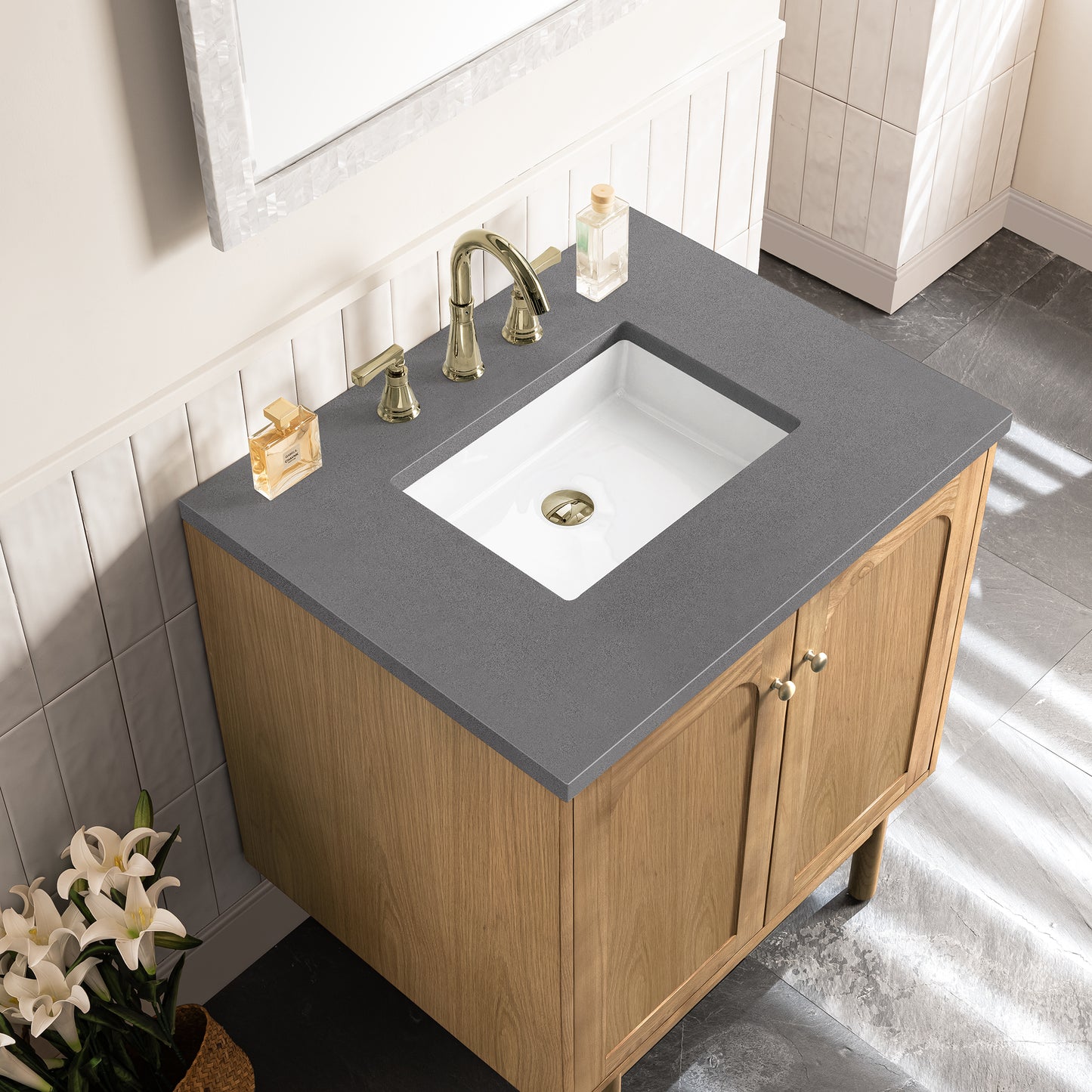 Laurent 30" Single Vanity, Light Natural Oak w/ 3 CM Grey Expo Top