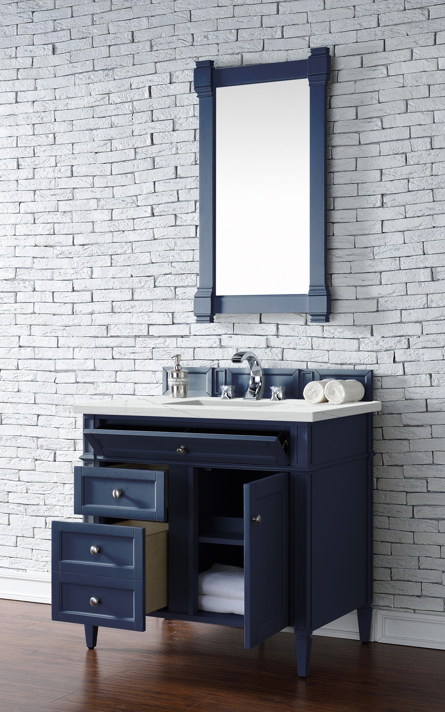 Brittany 36" Single Vanity, Victory Blue w/ 3 CM Ethereal Noctis Quartz Top