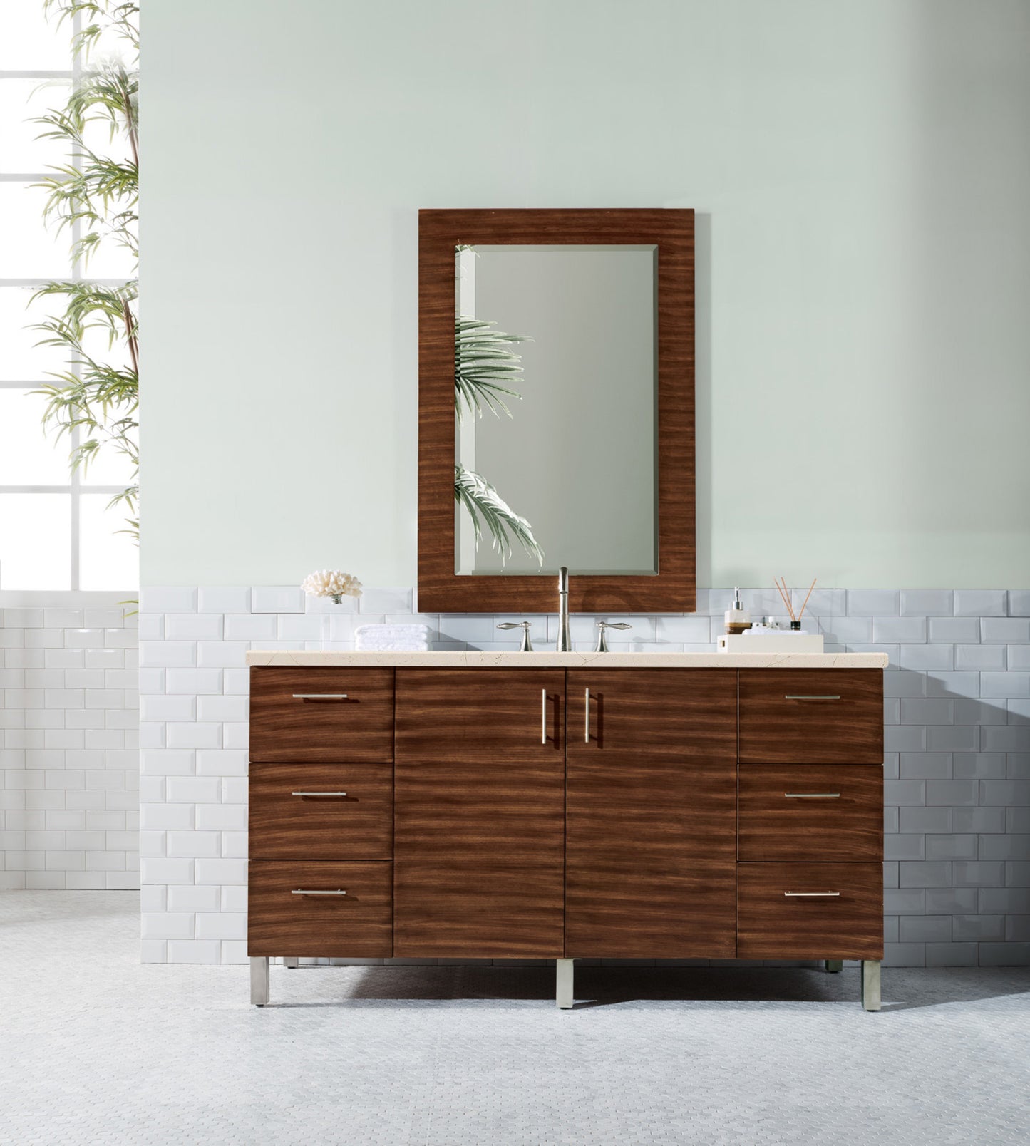 Metropolitan 60" Single Vanity, American Walnut w/ 3 CM Eternal Marfil Quartz Top